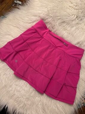 Lululemon skirt size 4